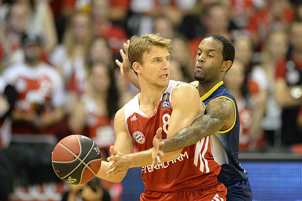 在客场全力 在客场全力