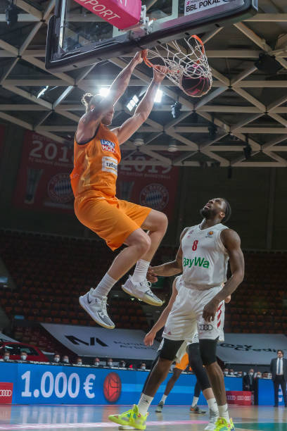 红牌进行了 红牌进行了