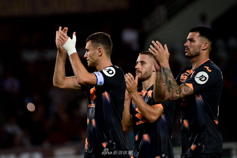 的被裁球员 的被裁球员