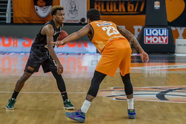 心理博弈所 心理博弈所