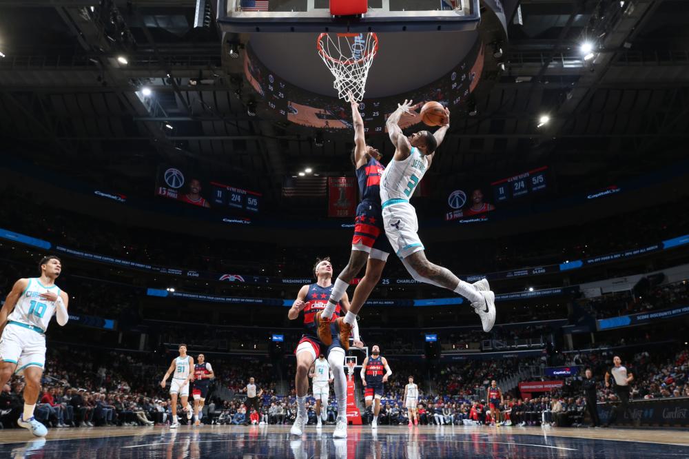 球在国际舞 球在国际舞